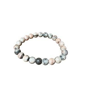 Stunning natural healing stone bracelet 💜